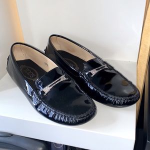 . Comfortable shoes worn twice in great condition